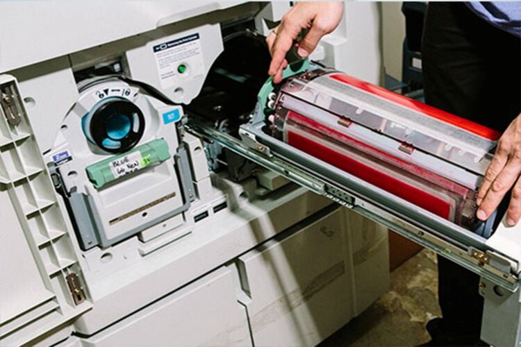 کدام محصولات با دستگاه چاپ ریسوگراف چاپ می‌شوند؟